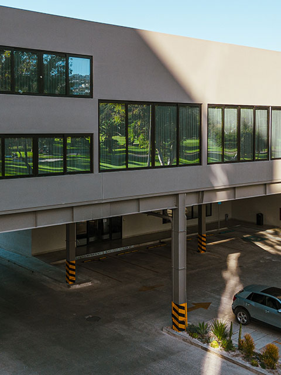 MREV Constructores - Desarrollo Comercial - Plaza Comercial Lumar — Tijuana MREV Constructores - Desarrollo Comercial - Plaza Comercial Lumar — Tijuana